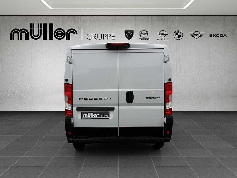 Peugeot Boxer 330 BlueHDi 2.2 120 L2H1