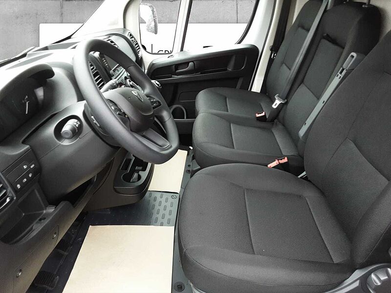Peugeot Boxer 330 BlueHDi 2.2 120 L2H1