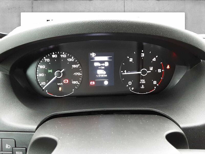 Peugeot Boxer 330 BlueHDi 2.2 120 L2H1