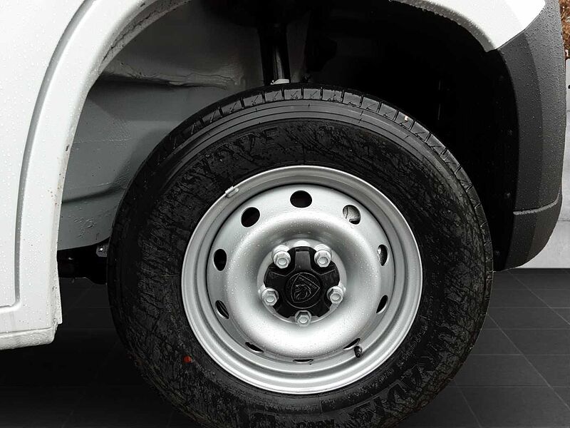 Peugeot Boxer 330 BlueHDi 2.2 120 L2H1