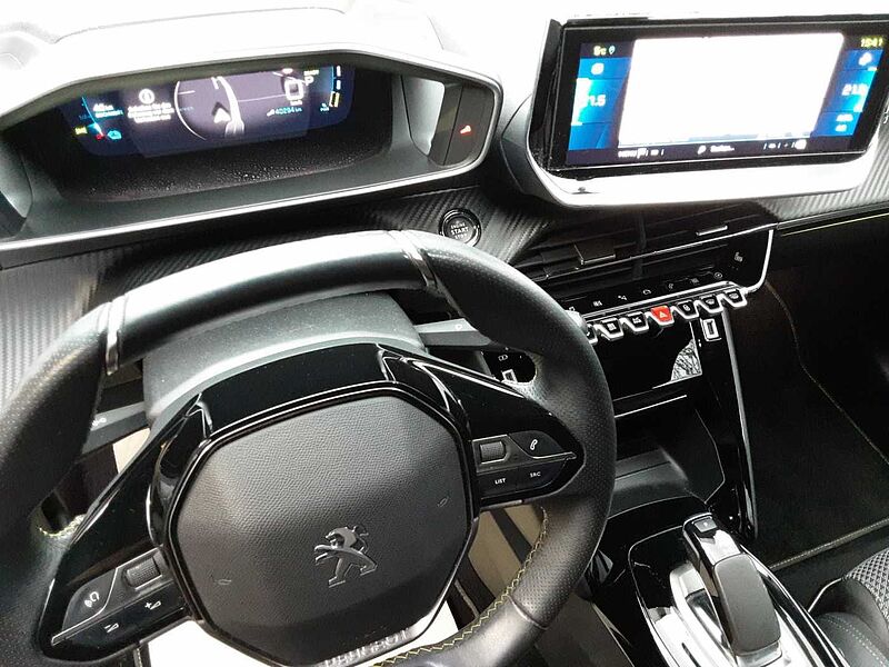 Peugeot 208 Allure GT-Line Elektromotor 136