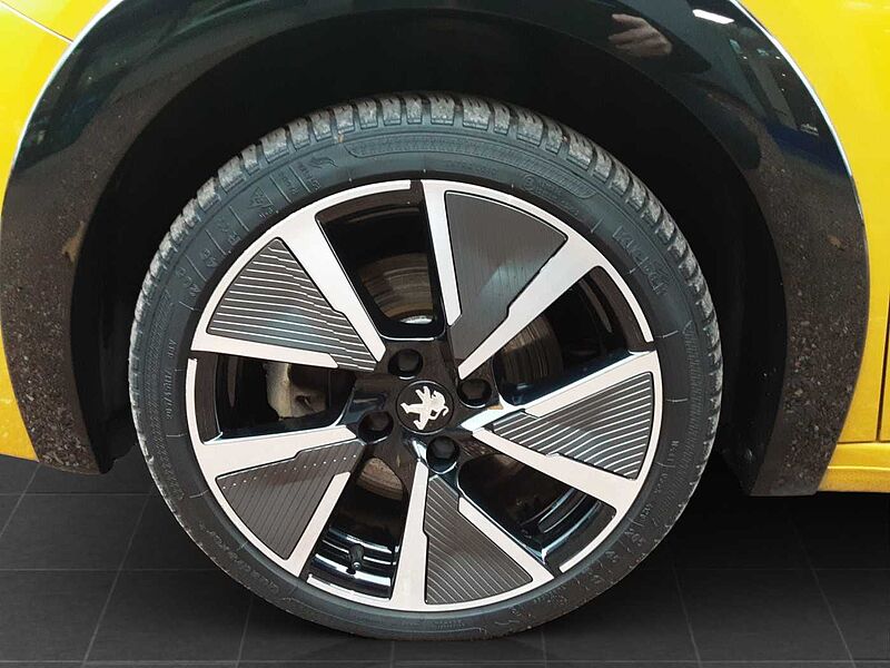 Peugeot 208 Allure GT-Line Elektromotor 136