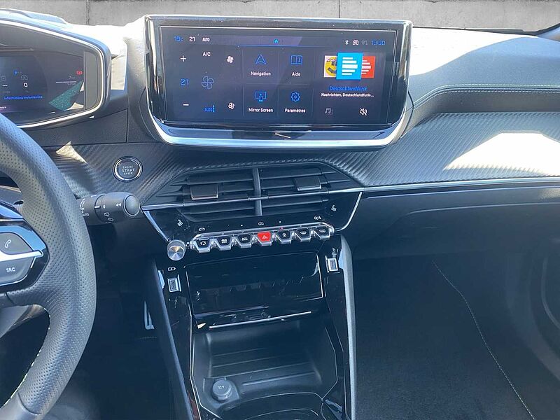 Peugeot 2008 Hybrid 136 e-DSC GT