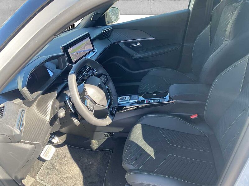 Peugeot 2008 Hybrid 136 e-DSC GT