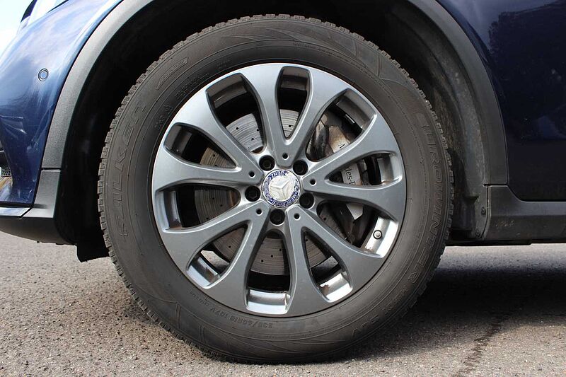 Mercedes-Benz GLC 250 4Matic 9G-TRONIC AMG Line