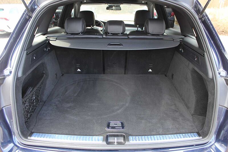 Mercedes-Benz GLC 250 4Matic 9G-TRONIC AMG Line
