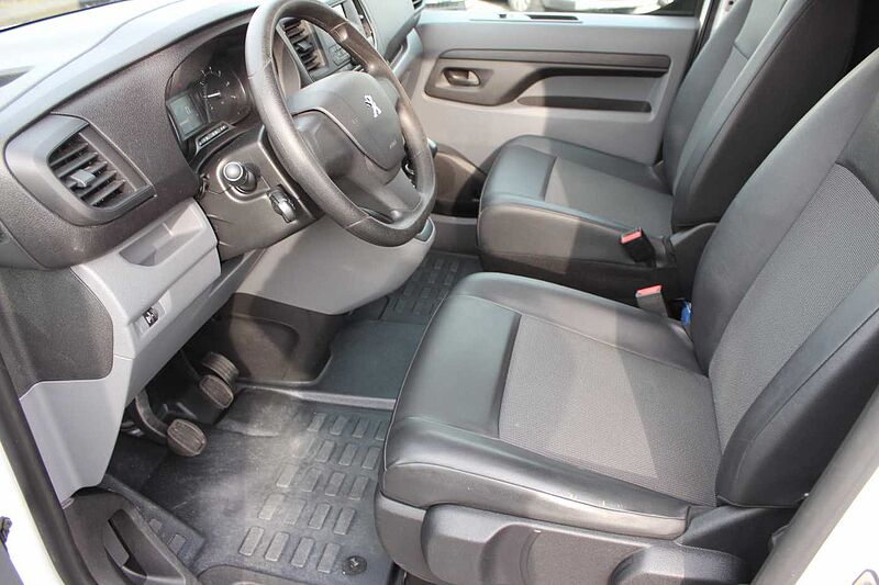 Peugeot Expert BlueHDi 120 L2H1 Pro