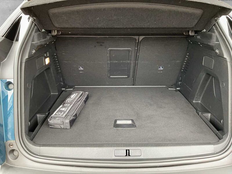 Peugeot 3008 PureTech 130 Stop & Start GPF EAT8 Allure Pack