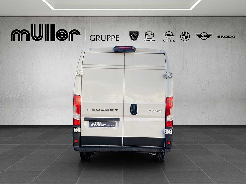 Peugeot Boxer 335 BlueHDi 2.2 140 L2H2