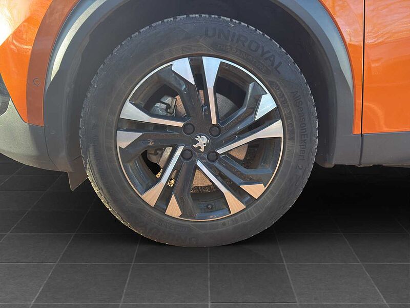 Peugeot 2008 Elektro 136 GT