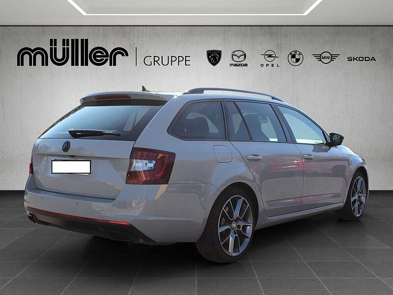 SKODA Octavia Combi 2.0 TSI DSG RS