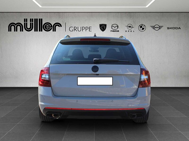 SKODA Octavia Combi 2.0 TSI DSG RS