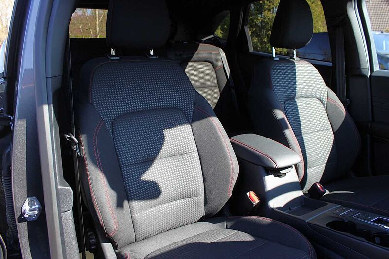 Ford Kuga 2.5 Duratec PHEV ST-LINE
