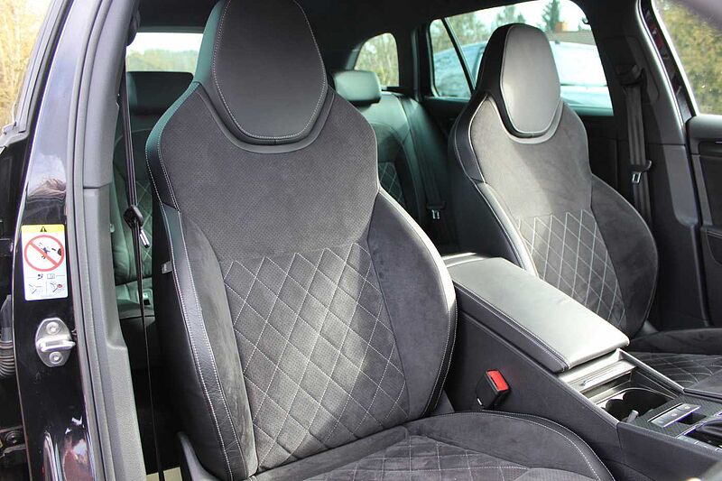 SKODA Superb III Combi Hybrid 1.4 TSI DSG Sportline