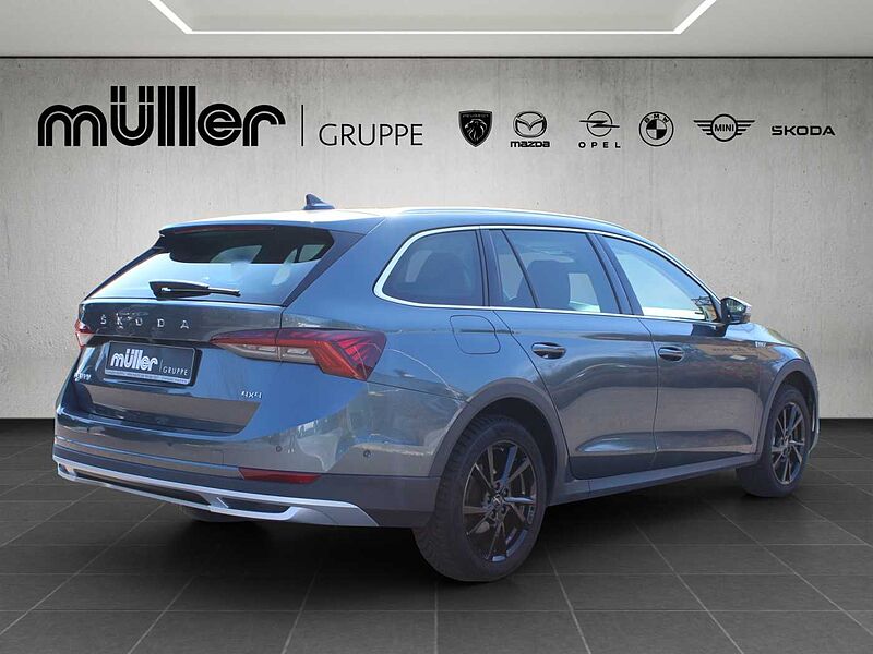 SKODA Octavia Combi 2.0 TDI DSG 4x4 Scout