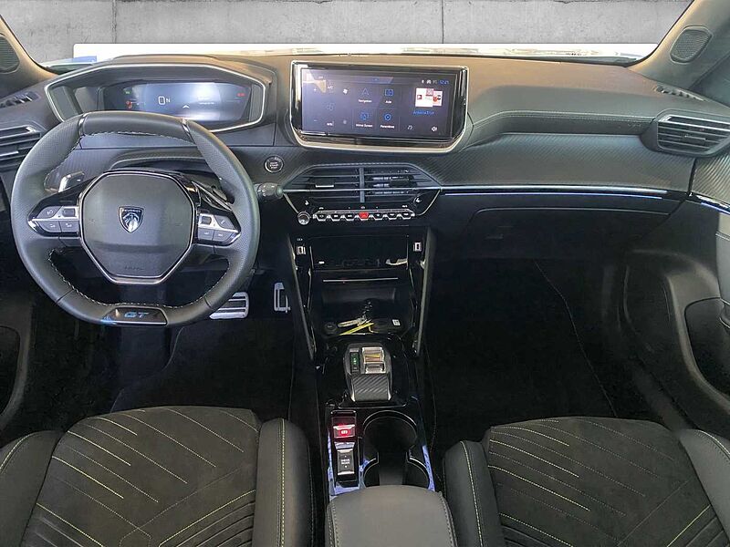 Peugeot 2008 GT Hybrid 136 e-DSC