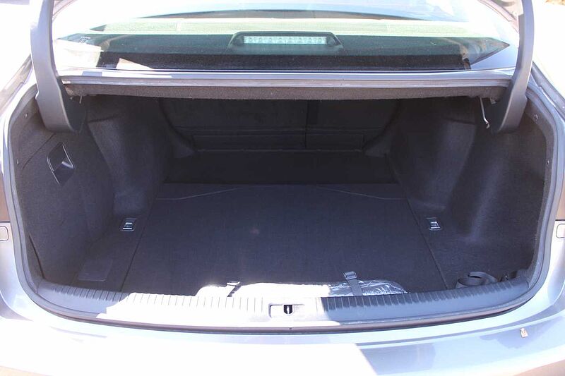 Lexus IS 300h