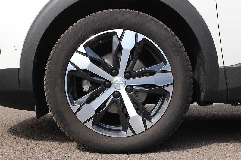Peugeot 3008 PureTech 130 Allure