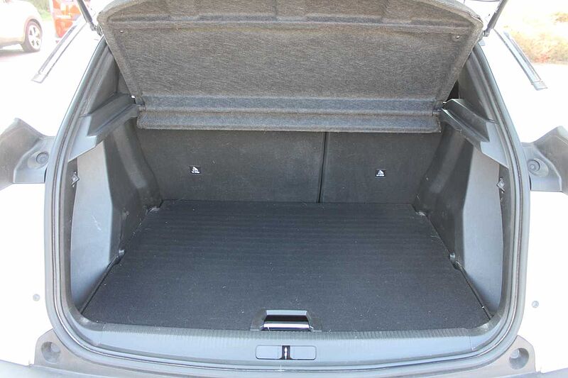 Peugeot 2008 PureTech 130 Active Pack