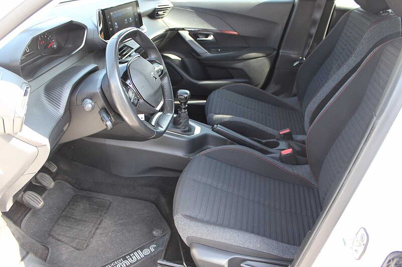 Peugeot 2008 PureTech 130 Active Pack