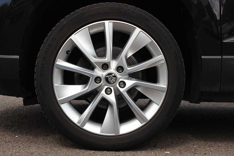 SKODA Karoq 1.5 TSI ACT DSG Style