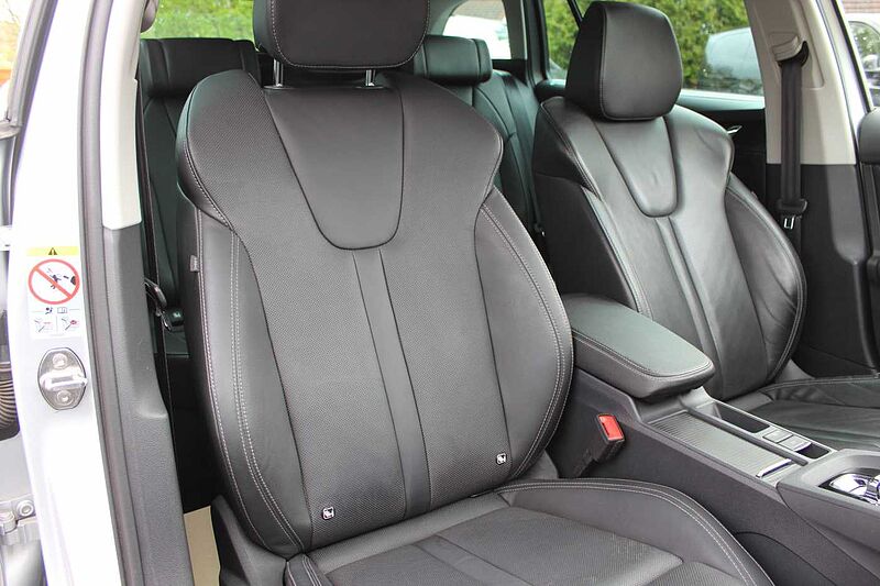 SKODA Octavia Combi Hybrid 1.4 TSI DSG First Edition