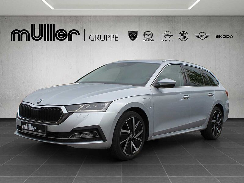 SKODA Octavia Combi Hybrid 1.4 TSI DSG First Edition
