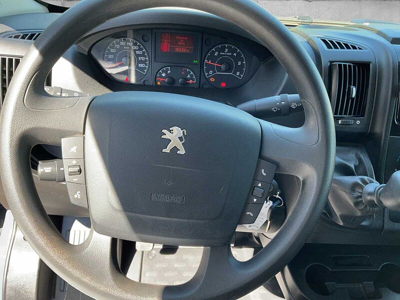 Peugeot Boxer Pritschenwagen Doppelkabine  L4
