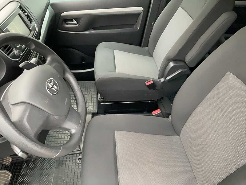 Toyota Proace Verso 2.0 D-4D L1 Verso Team