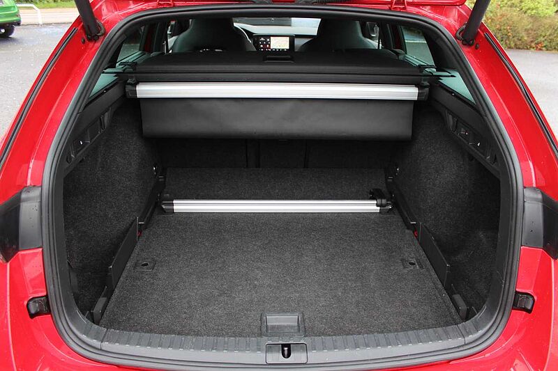 SKODA Octavia Combi 2.0 TSI DSG RS Plus