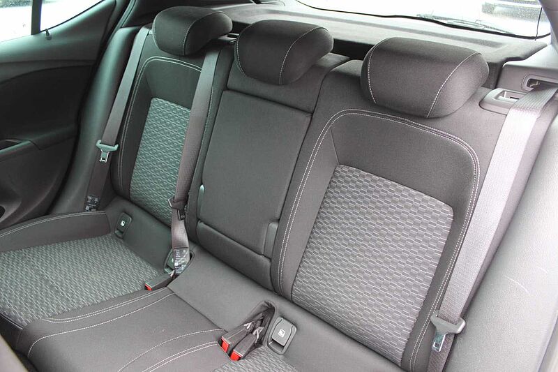 Opel Astra 1.4 Turbo Dynamic