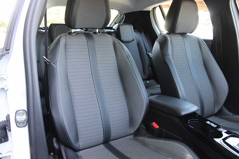 Peugeot 208 Elektro 136 Allure