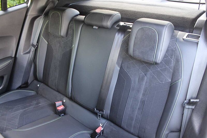 Peugeot 2008 BlueHDi 130 EAT8 GT Pack