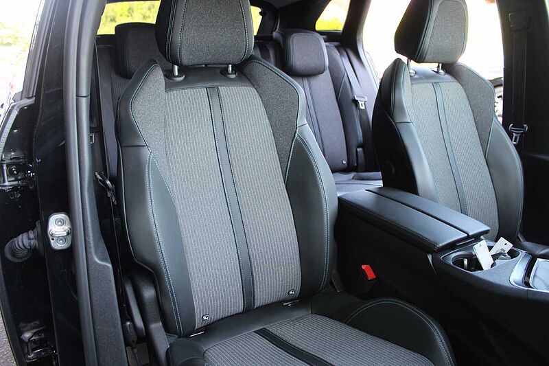 Peugeot 3008 PureTech 130 Allure