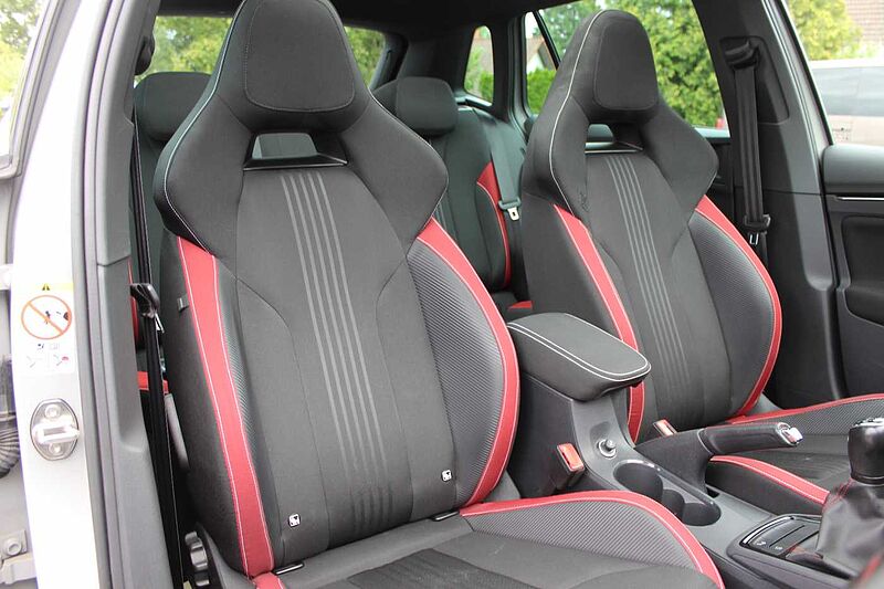 SKODA Kamiq 1.0 TSI Monte Carlo