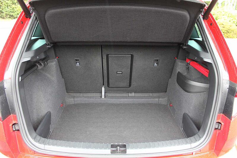 SKODA Karoq 1.5 TSI ACT DSG Sportline