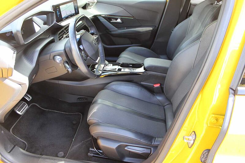 Peugeot 208 Elektro 136 Allure GT-Line