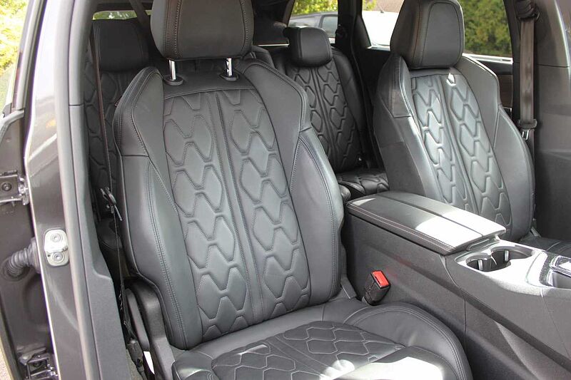 Peugeot 5008 BlueHDi 130 EAT8 GT 7-Sitzer