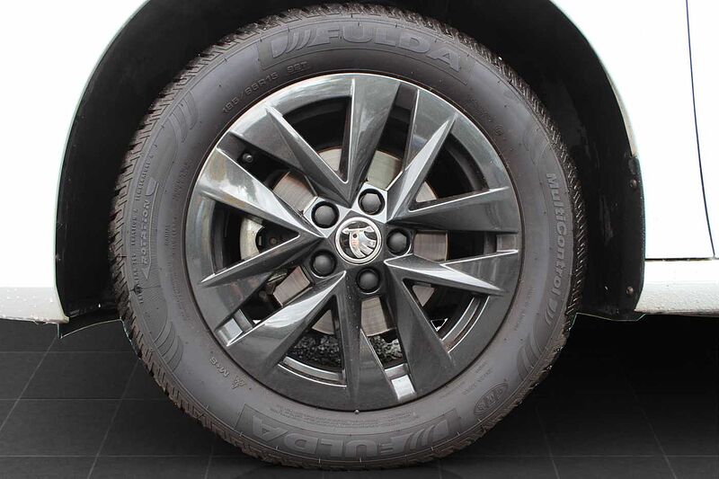 SKODA Fabia 1.0 TSI Selection