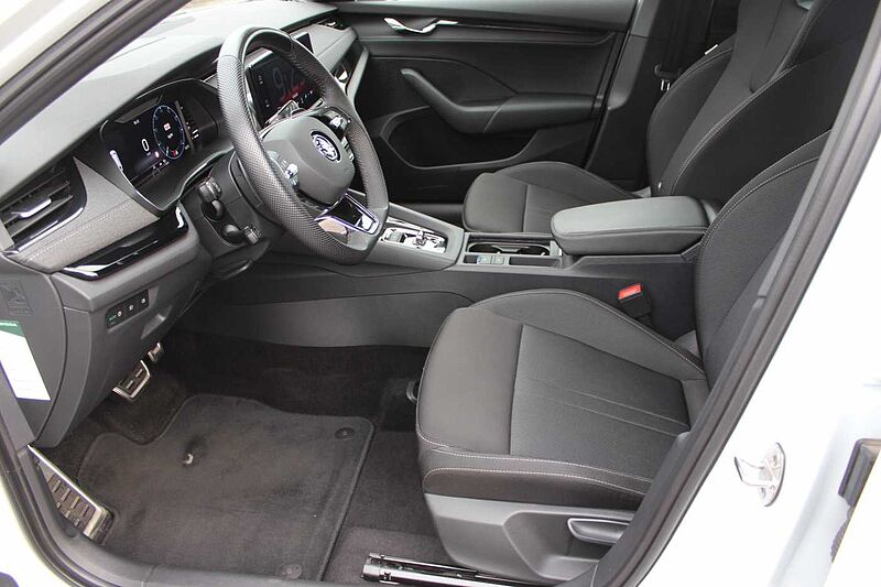 SKODA Octavia Combi 2.0 TSI DSG 4x4 Sportline