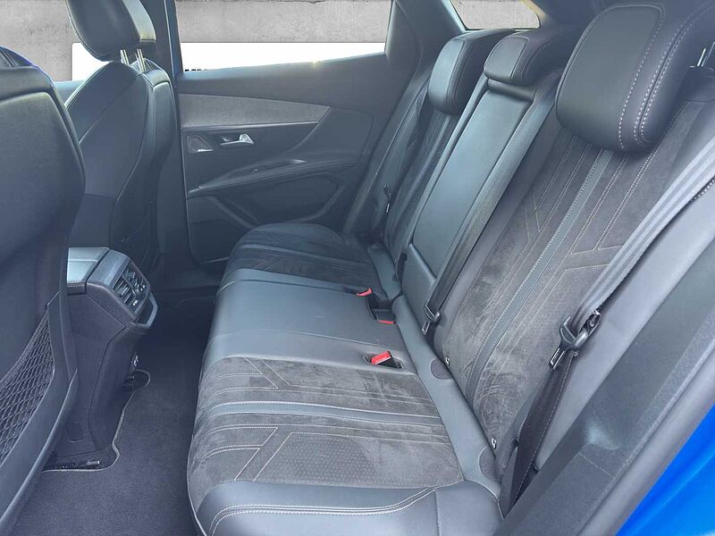 Peugeot 3008 BlueHDi 130 EAT8 GT