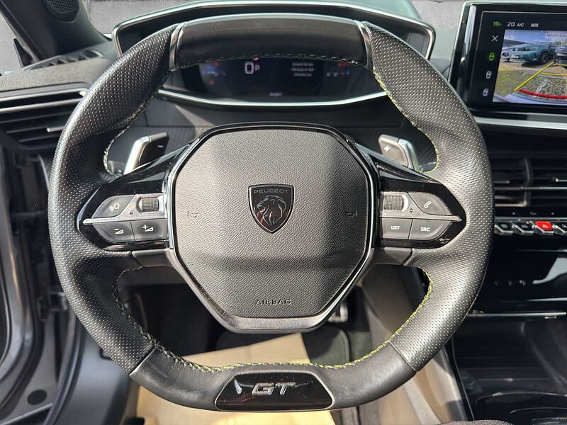 Peugeot 2008 PT 130 EAT8 GT