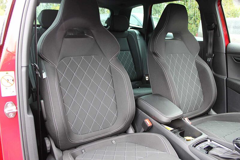SKODA Karoq 1.5 TSI ACT DSG Sportline