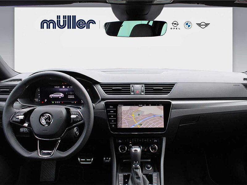 SKODA Superb Combi 2.0 TDI DSG Sportline
