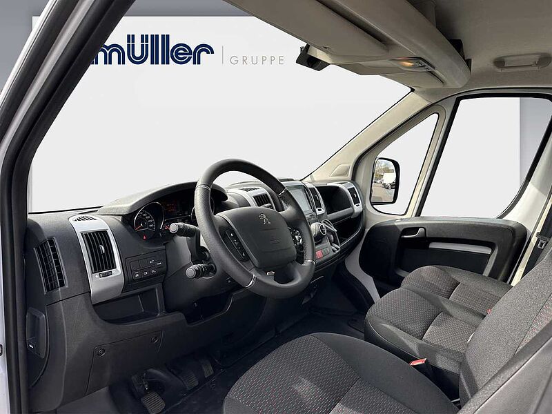 Peugeot Boxer Kastenwagen 333 L2H1 BlueHDi120