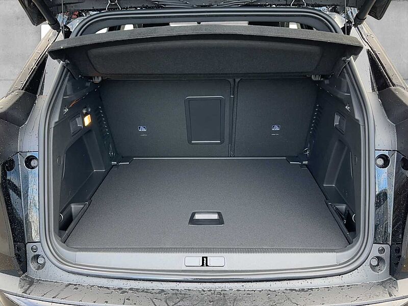 Peugeot 3008 GT Hybrid 136 e-DSC6