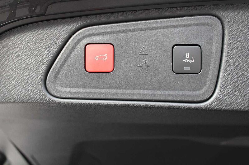 Peugeot 3008 Diesel GT BlueHDi 130 EAT8