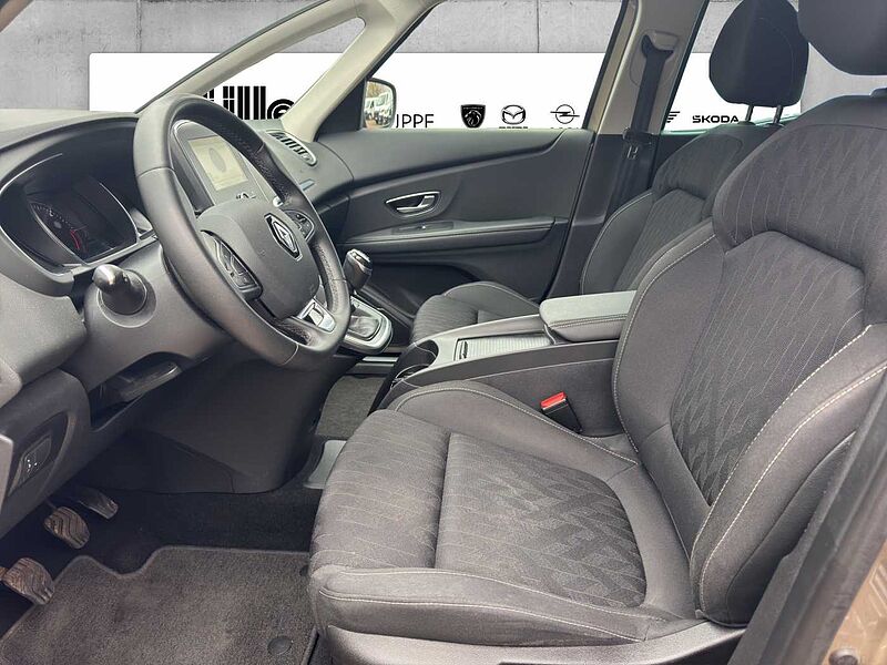 Renault Scenic Diesel BLUE dCi 120 LIMITED