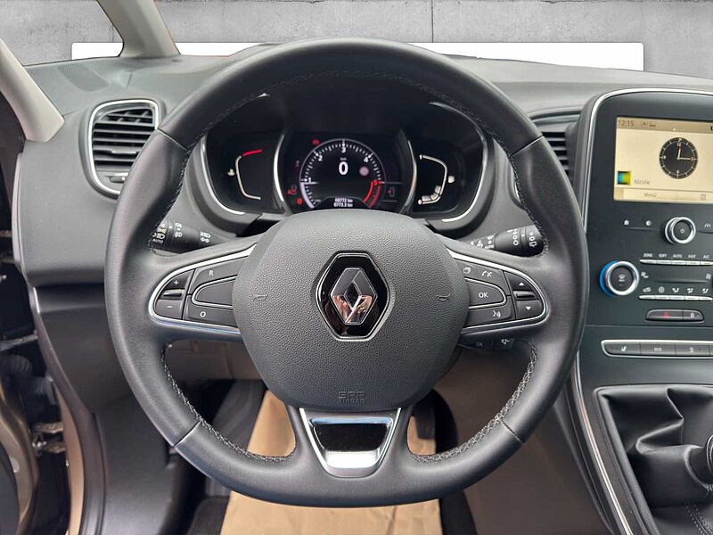 Renault Scenic Diesel BLUE dCi 120 LIMITED