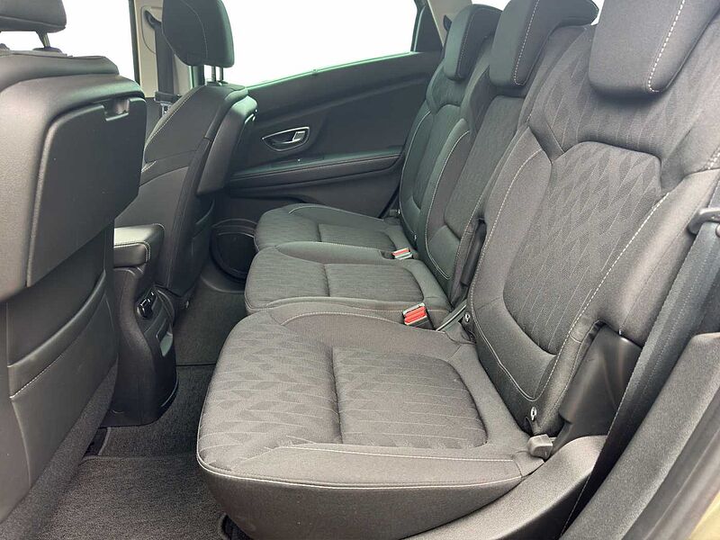 Renault Scenic Diesel BLUE dCi 120 LIMITED